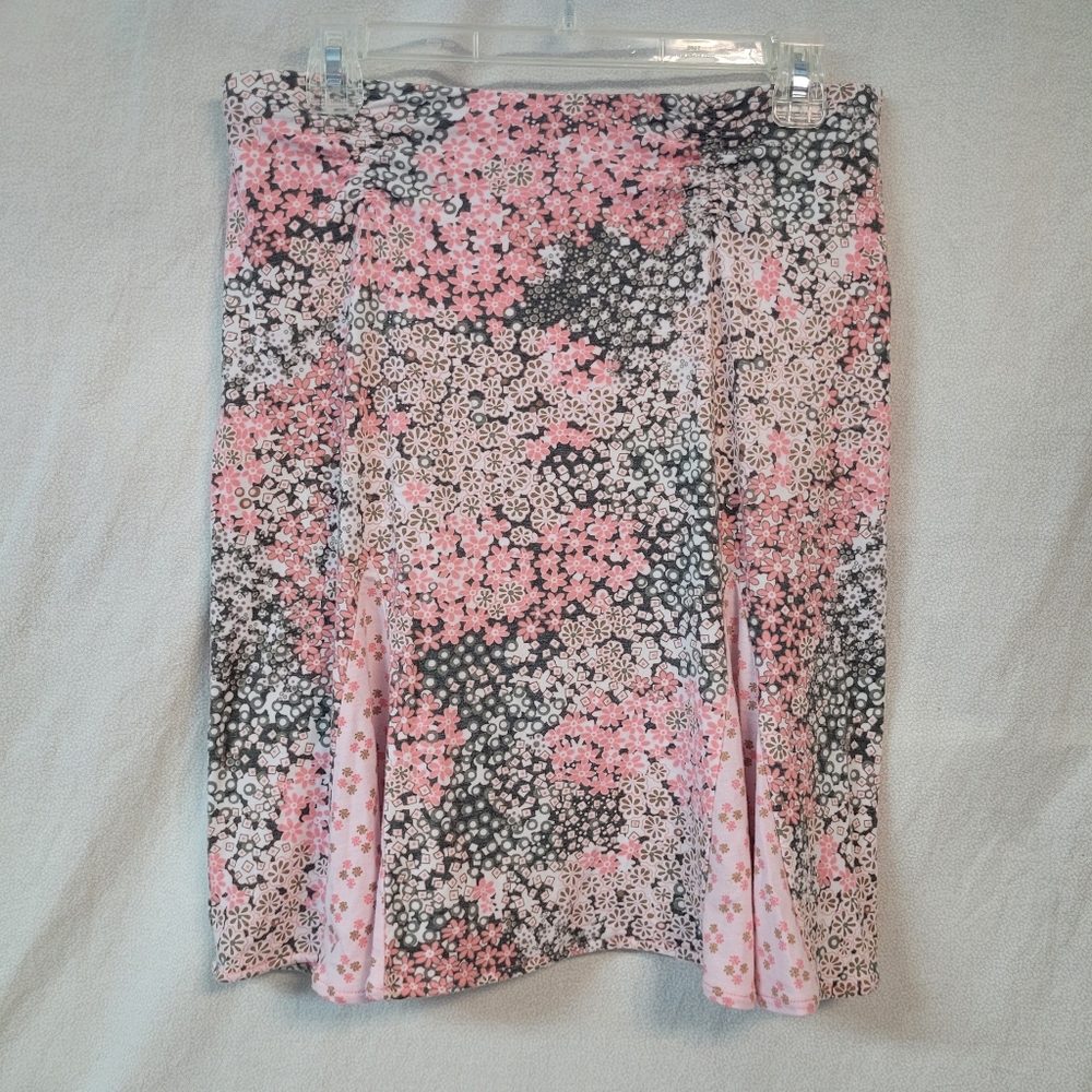 Floral Pink Gray Patchwork Women's Skirt, Size Med 7-9 Cottage Core Spring